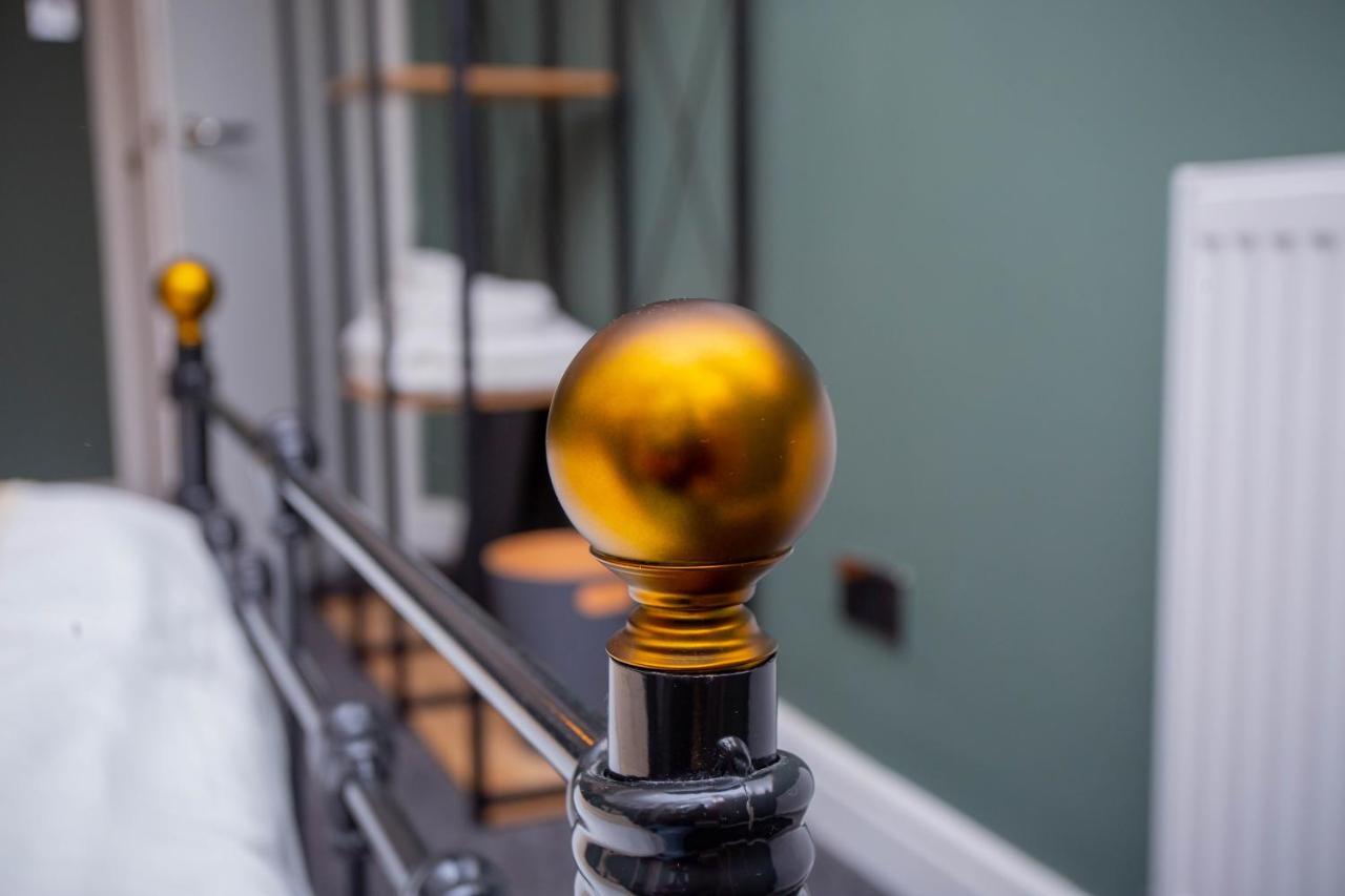 Nest Easy - Derngate Basement Apartment นอร์ทแธมป์ตัน ภายนอก รูปภาพ