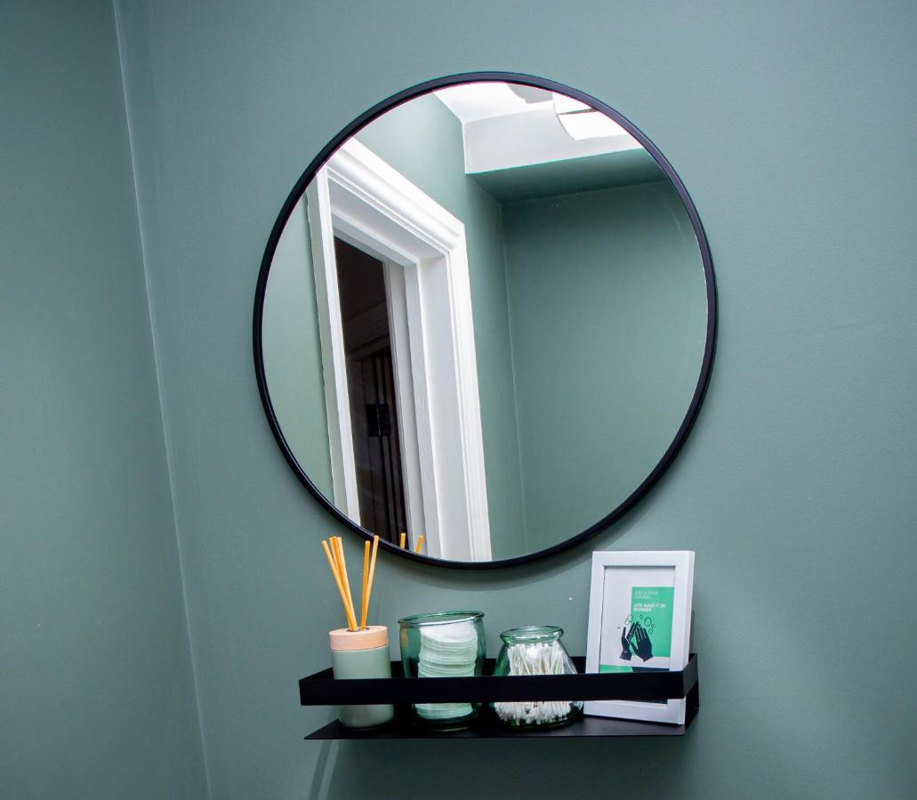 Nest Easy - Derngate Basement Apartment นอร์ทแธมป์ตัน ภายนอก รูปภาพ